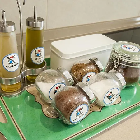 Localtraveling Cathedral & Castle - Family * Lissabon