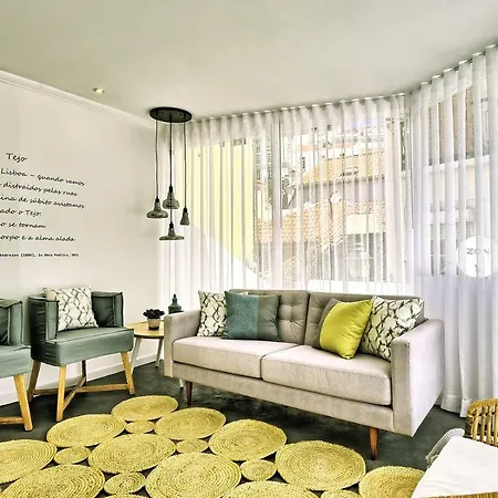 Appartement Localtraveling Cathedral & Castle - Family Lissabon