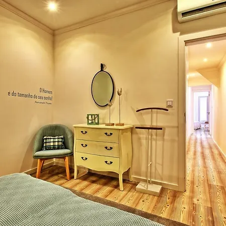 Apartment Localtraveling Cathedral & Castle - Family