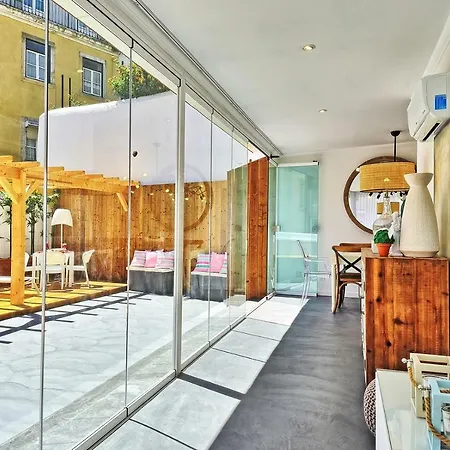 Localtraveling Cathedral & Castle - Family Apartment *