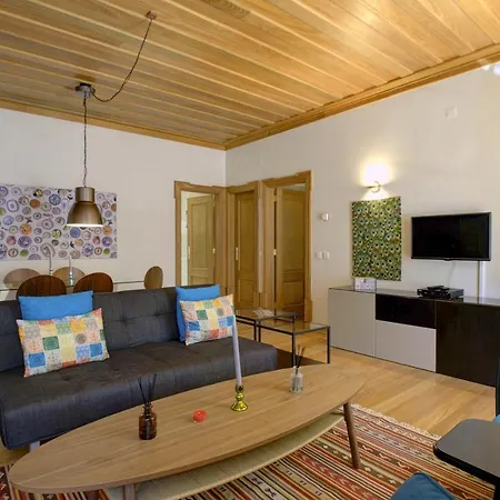 Localtraveling Cathedral & Castle - Family Apartment *